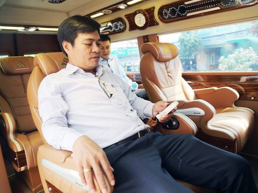 Dòng xe limousine VIP có tích hợp ghế massage là xu hướng hiện nay