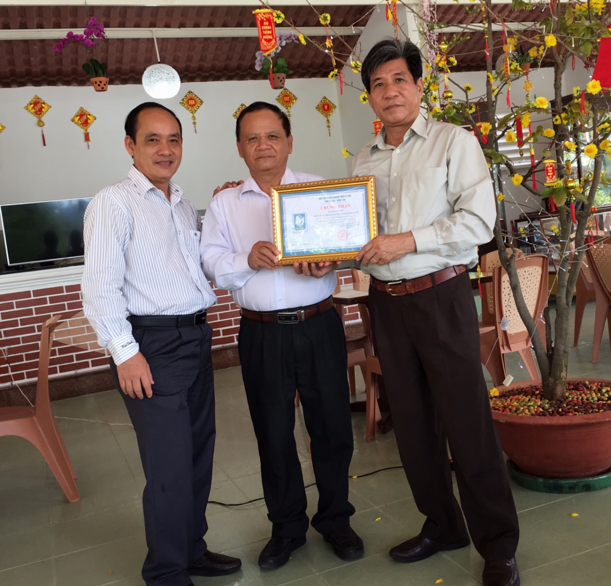 Đoàn lãnh đạo Hiệp Hội thăm và chúc Tết nhiều doanh nghiệp Hội viên img 20190215 155100 - Đoàn lãnh đạo Hiệp Hội thăm và chúc Tết nhiều doanh nghiệp Hội viên